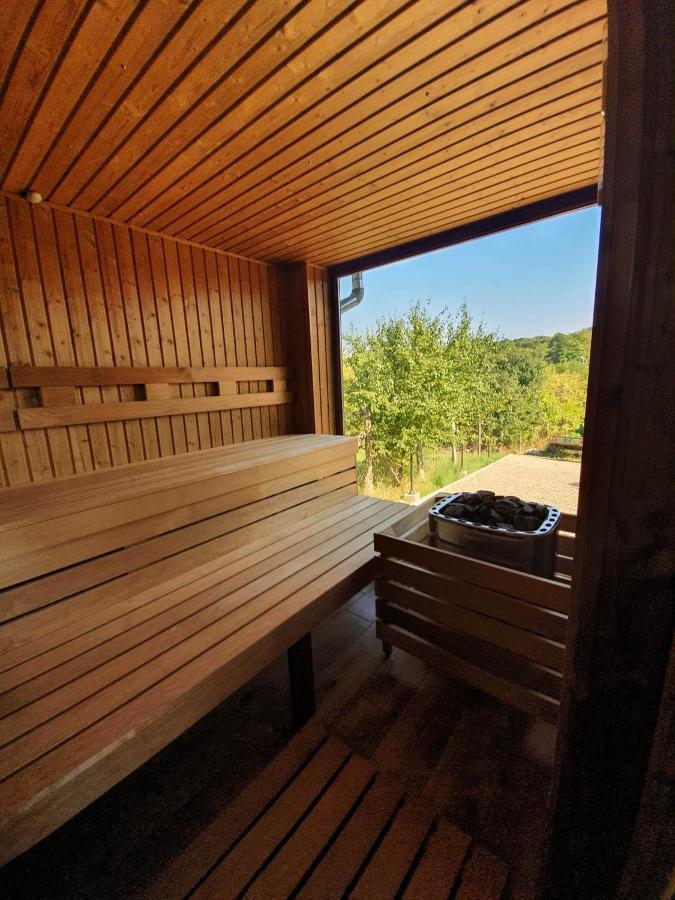 Buzas Pince Vendeghaz Hotel Ecsed Exterior photo